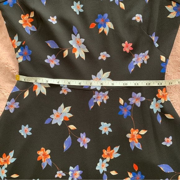 Eliza J Black Floral mini Dress - Picture 7 of 9